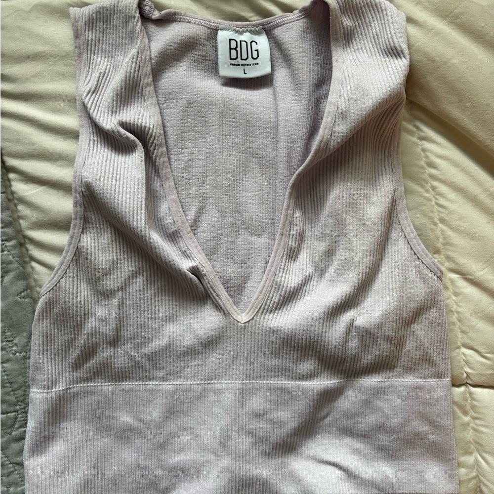 BDG Women's V-Neck Ribbed Tank Top - Soft Lavender